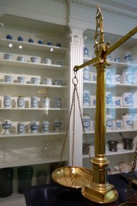 pharmacy-871831_1920