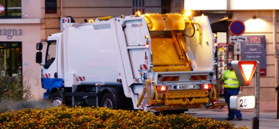 street-cleaning-188997_1920