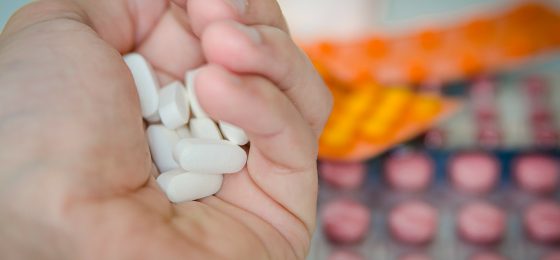 medications-257344_1920