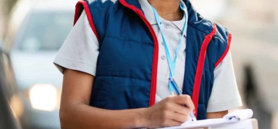 cropped-mail-carrier.jpg